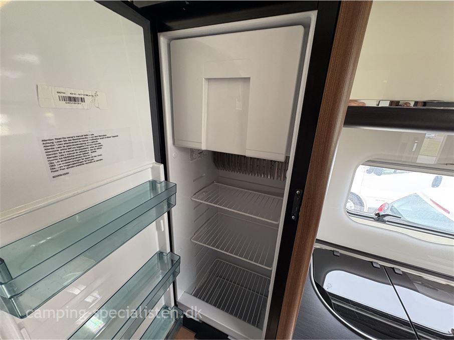LMC Cruiser Premium T 681 G